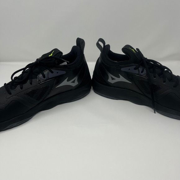 Mizuno Wave Momentum 3 Mens Volleyball Shoes Black V1GB231253 Size 14 - Picture 3 of 7